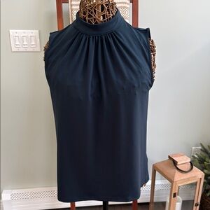 H&M size M sleeveless Blouse